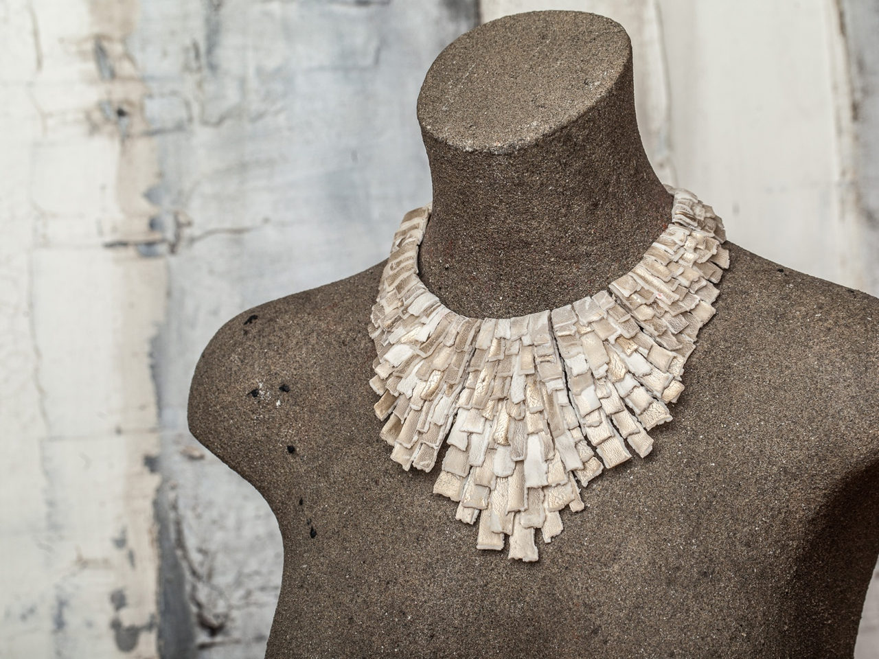 Luce — Collar necklace
